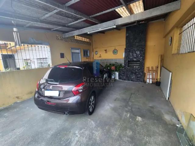 Casa / Sobrado para Locação em Itajaí/SC Centro 4 Quartos