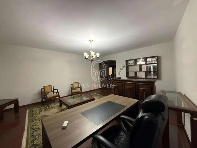 Casa / Sobrado para Locação em Itajaí/SC Centro 5 Quartos