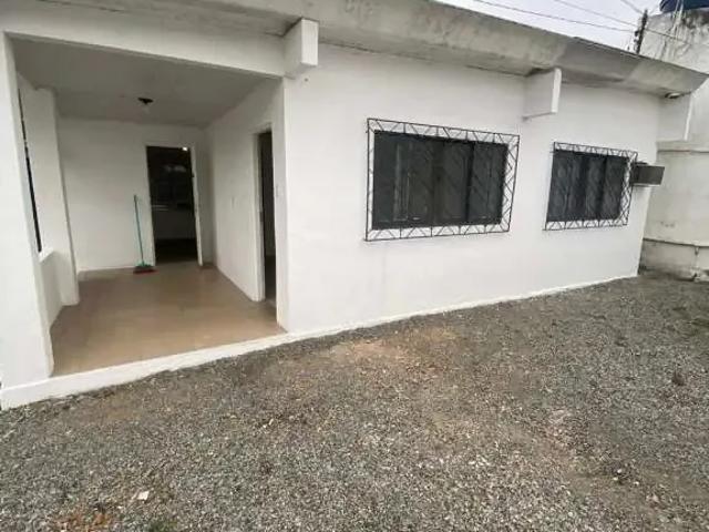Casa / Sobrado para Locação em Itajaí/SC Barra do Rio 2 Quartos