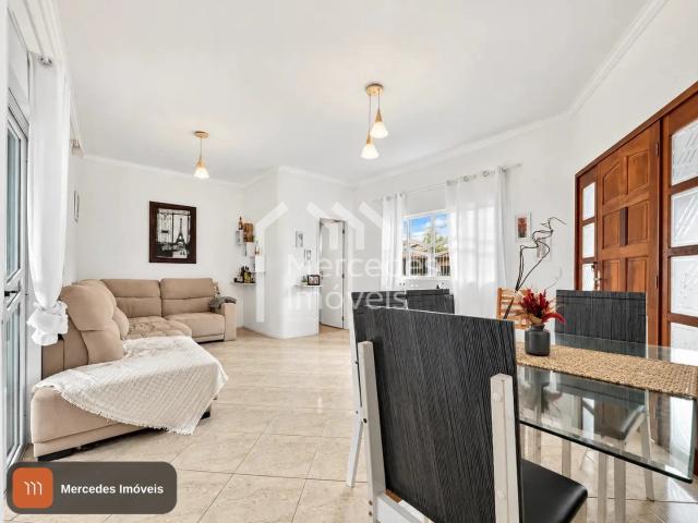 Casa / Sobrado para Locação em Itajaí/SC Fazendinha 4 Quartos