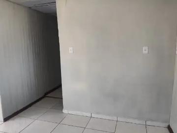 Casa / Sobrado para Locação em Itajaí/SC Fazendinha 1 Quartos