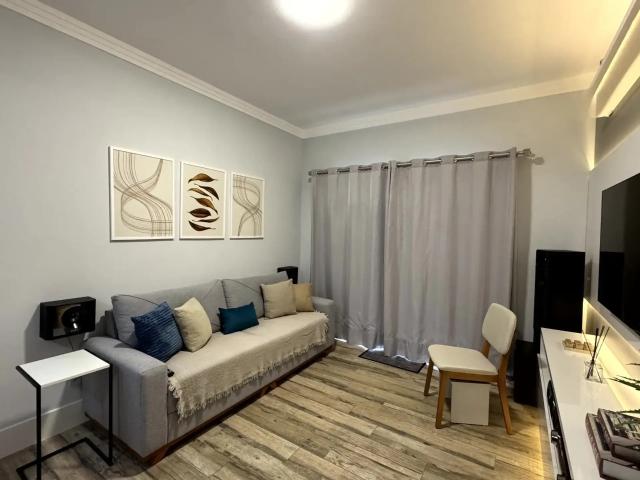 Casa / Sobrado para Locação em Itajaí/SC São João 3 Quartos
