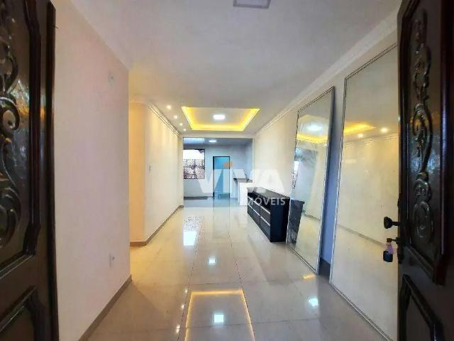 Casa / Sobrado para Locação em Itajaí/SC São João 2 Quartos