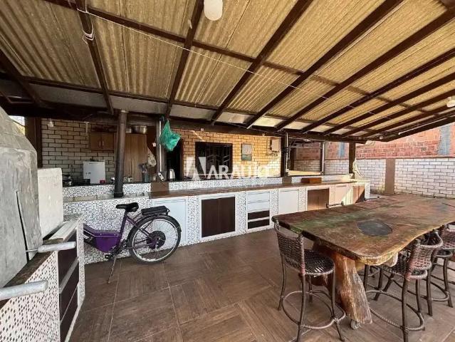 Casa / Sobrado para Locação em Itajaí/SC São Roque 3 Quartos