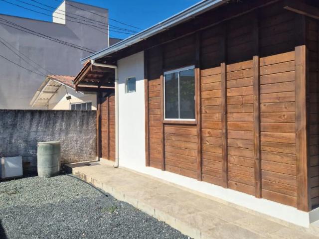 Casa / Sobrado para Locação em Itajaí/SC São Vicente 2 Quartos