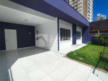 Casa / Sobrado para Locação em Itajaí/SC Vila Operária 5 Quartos