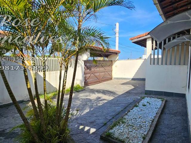 Casa / Sobrado para Locação em Itanhaém/SP Cibratel II 3 Quartos