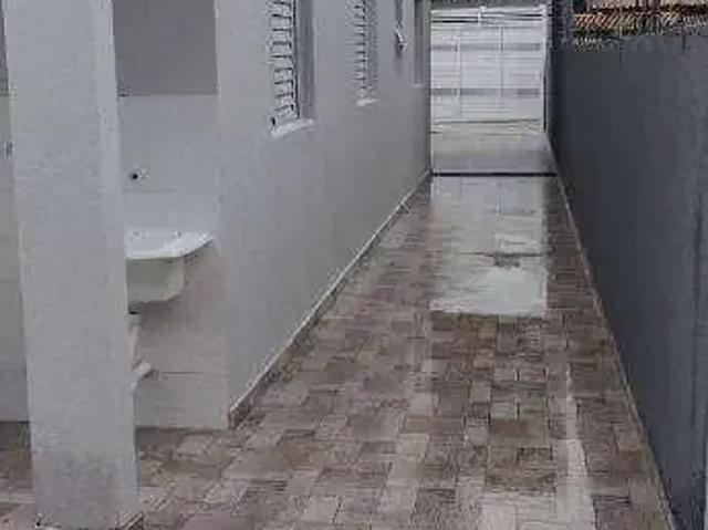 Casa / Sobrado para Locação em Itanhaém/SP Jardim das Palmeiras 2 Quartos