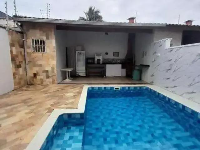 Casa / Sobrado para Locação em Itanhaém/SP Jardim Jamaica 2 Quartos