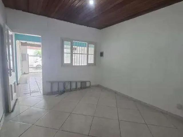 Casa / Sobrado para Locação em Itanhaém/SP Savoy 2 Quartos