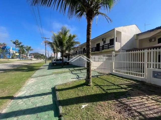 Casa / Sobrado para Locação em Itapoá/SC Cambijú 3 Quartos