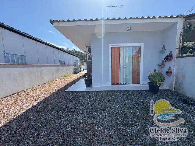 Casa / Sobrado para Locação em Itapoá/SC Centro 2 Quartos