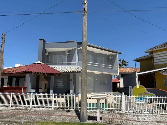 Casa / Sobrado para Locação em Itapoá/SC Brasília 3 Quartos