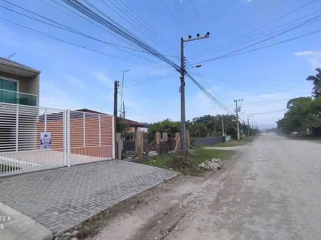 Casa / Sobrado para Locação em Itapoá/SC Brasília 4 Quartos