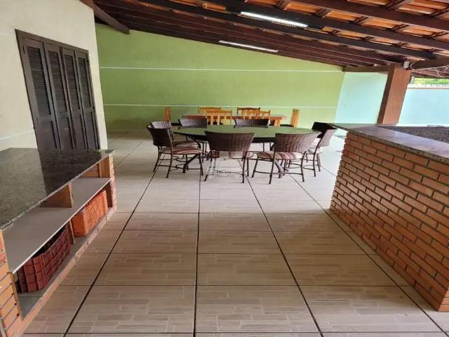 Casa / Sobrado para Locação em Itapoá/SC Itapema do Norte 4 Quartos