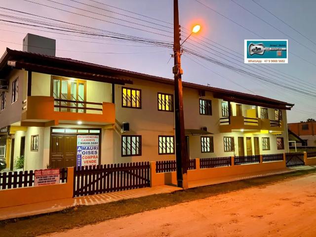 Casa / Sobrado para Locação em Itapoá/SC Itapema do Norte 2 Quartos