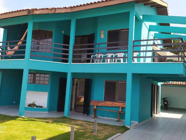 Casa / Sobrado para Locação em Itapoá/SC Uirapuru 4 Quartos
