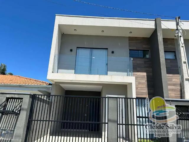 Casa / Sobrado para Locação em Itapoá/SC Volta ao mundo 3 Quartos