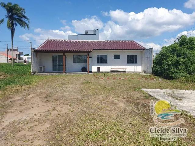 Casa / Sobrado para Locação em Itapoá/SC Volta ao mundo 2 Quartos