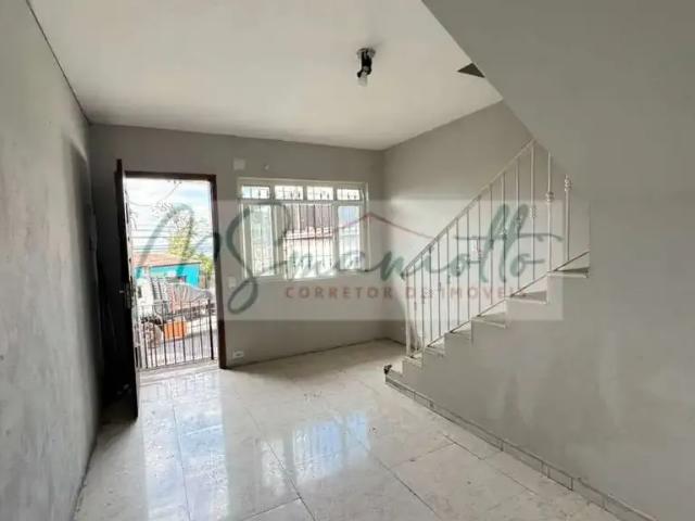 Casa / Sobrado para Locação em Itapecerica da Serra/SP Centro 2 Quartos