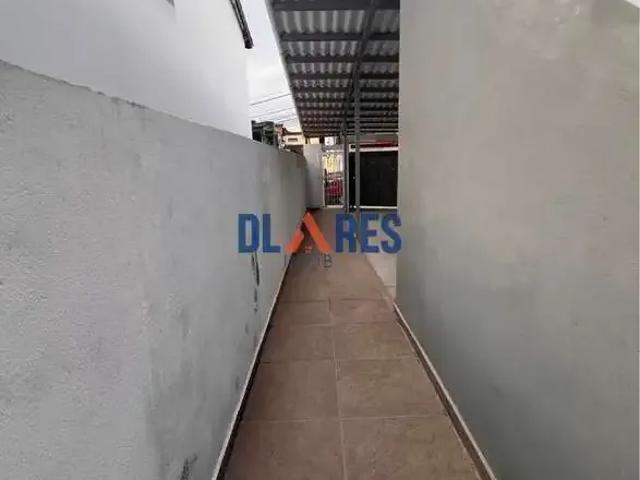 Casa / Sobrado para Locação em Itapecerica da Serra/SP Parque Paraíso 1 Quartos