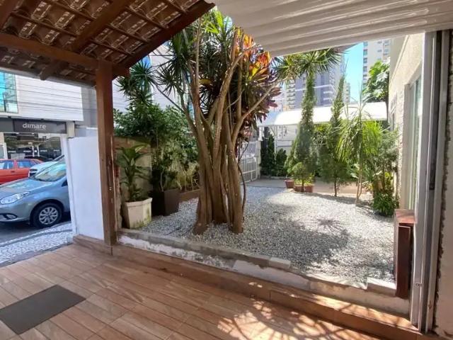 Casa / Sobrado para Locação em Itapema/SC Meia Praia