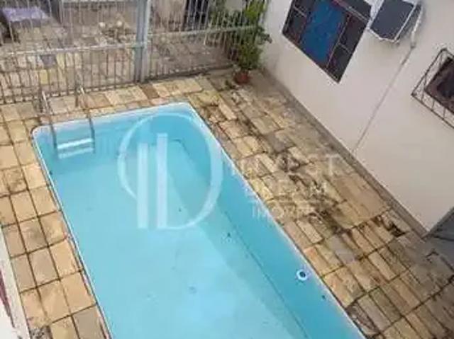 Casa / Sobrado para Locação em Itapema/SC Meia Praia 5 Quartos
