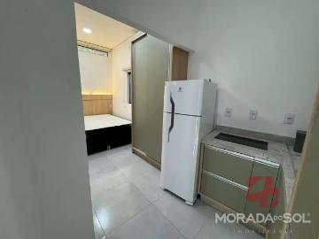 Casa / Sobrado para Locação em Itapema/SC Canto da Praia 1 Quartos