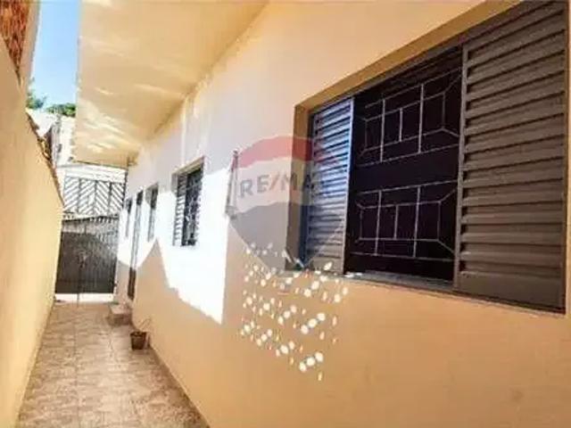 Casa / Sobrado para Locação em Itapira/SP Centro 2 Quartos