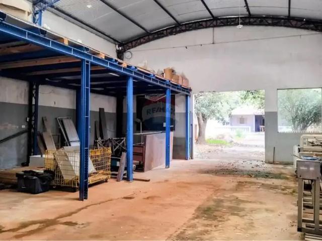 Casa / Sobrado para Locação em Itapira/SP Chácaras De Recreio Cima 2 Quartos