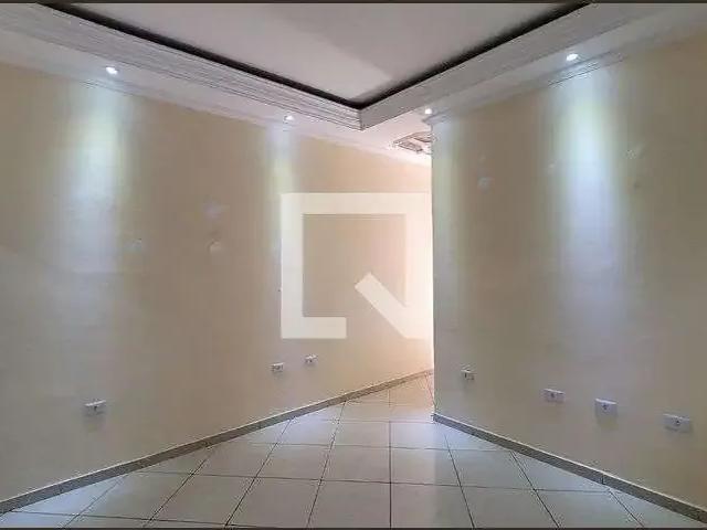 Casa / Sobrado para Locação em Itaquaquecetuba/SP Jardim Odete 2 Quartos