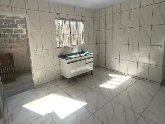 Casa / Sobrado para Locação em Itaquaquecetuba/SP Jardim Amazonas 1 Quartos