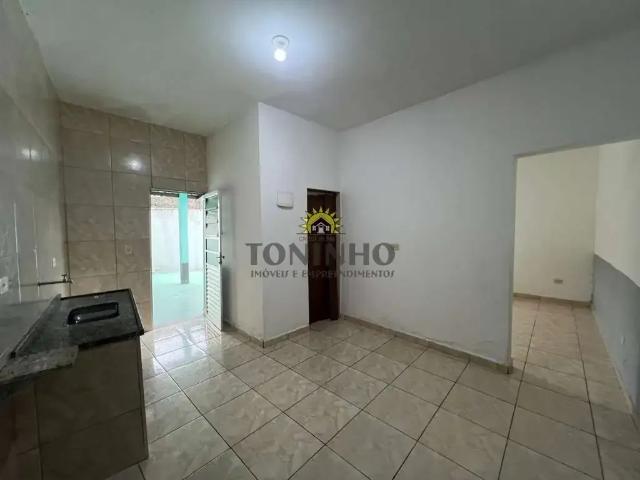 Casa / Sobrado para Locação em Itaquaquecetuba/SP Vila Virgínia 1 Quartos