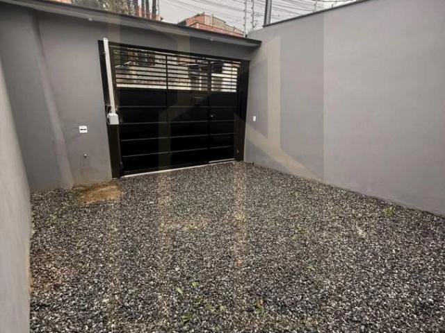 Casa / Sobrado para Locação em Itaquaquecetuba/SP Vila Augusta 2 Quartos