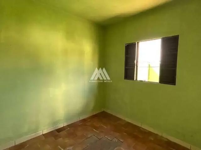 Casa / Sobrado para Locação em Itatiaiuçu/MG Pio XII 3 Quartos