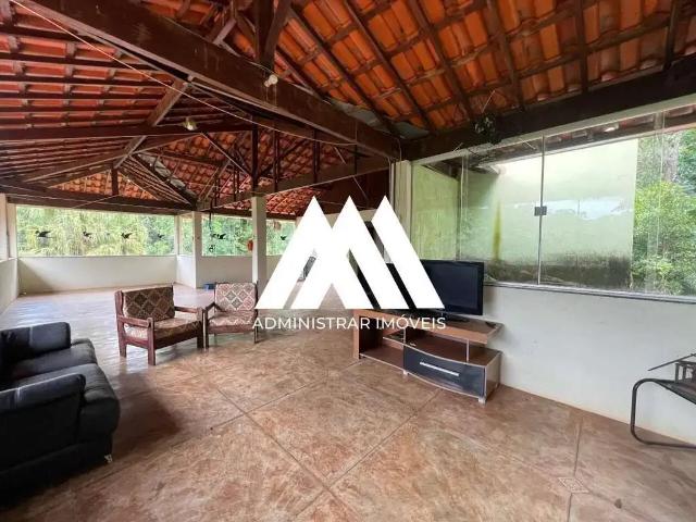 Casa / Sobrado para Locação em Itatiaiuçu/MG Santa Terezinha De Minas 5 Quartos
