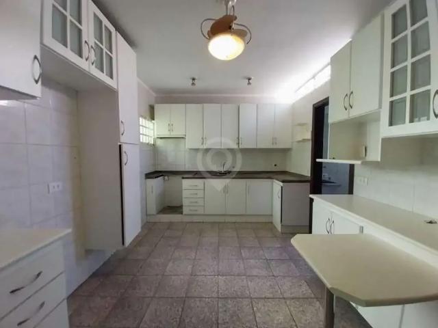 Casa / Sobrado para Locação em Itatiba/SP Novo Cruzeiro 3 Quartos