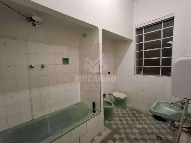 Casa / Sobrado para Locação em Itatiba/SP Centro 2 Quartos
