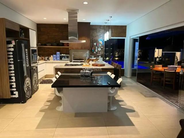 Casa / Sobrado para Locação em Itatiba/SP Condomínio Country Club
