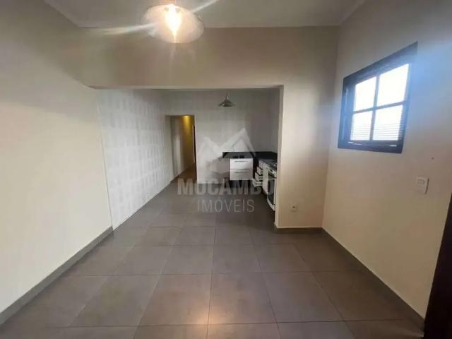 Casa / Sobrado para Locação em Itatiba/SP Jardim Alto de Santa Cruz 3 Quartos