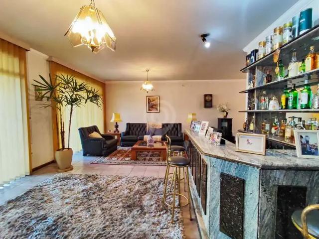 Casa / Sobrado para Locação em Itatiba/SP Jardim Coronel Peroba 3 Quartos