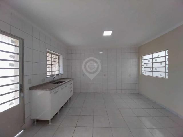 Casa / Sobrado para Locação em Itatiba/SP Jardim Santa Filomena 3 Quartos