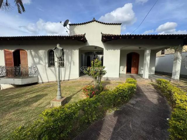 Casa / Sobrado para Locação em Itatiba/SP Jardim Santa Rosa 3 Quartos