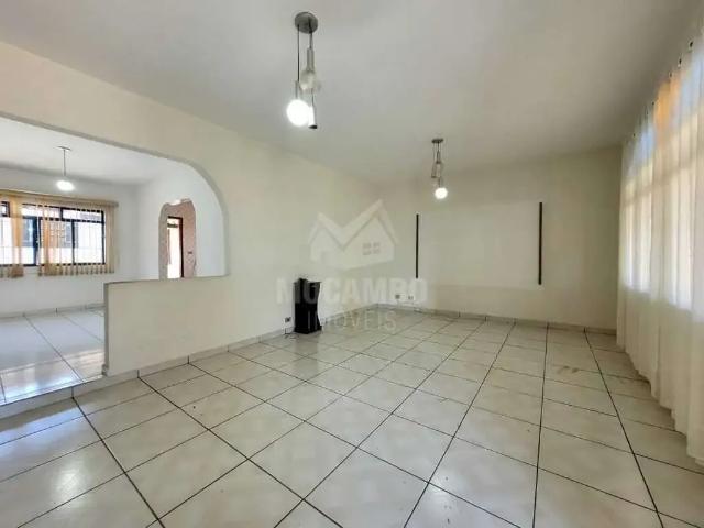Casa / Sobrado para Locação em Itatiba/SP Jardim Santo Antônio 3 Quartos