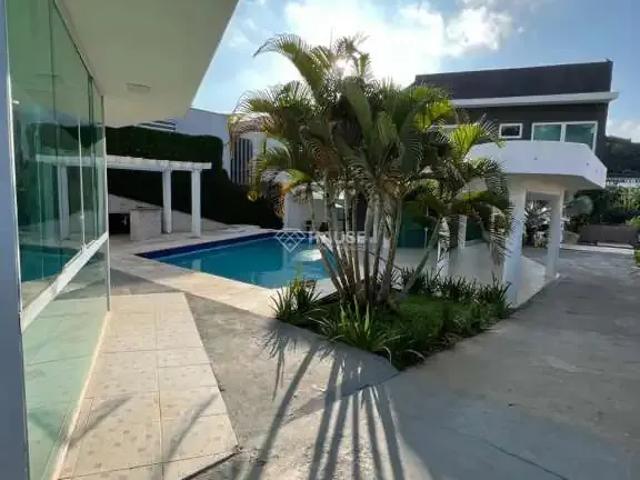 Casa / Sobrado para Locação em Itatiba/SP Reserva Santa Rosa 3 Quartos