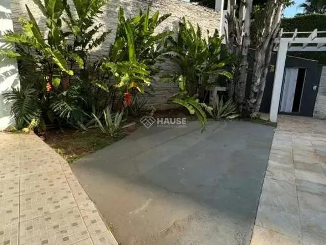 Casa / Sobrado para Locação em Itatiba/SP Reserva Santa Rosa 3 Quartos