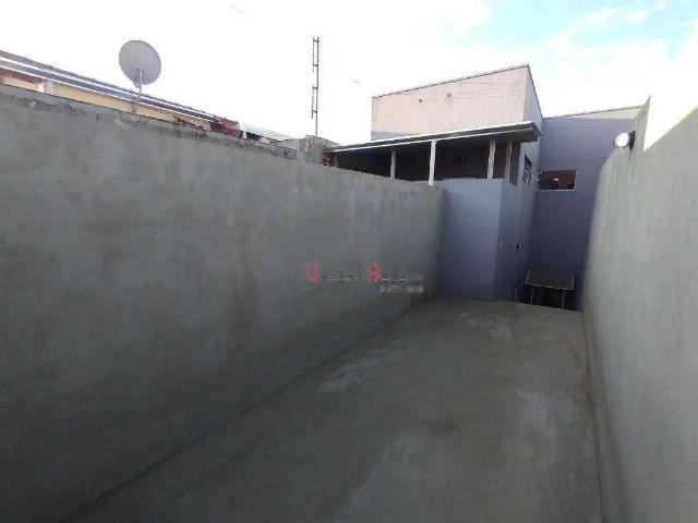 Casa / Sobrado para Locação em Itatiba/SP Vila Centenário 2 Quartos