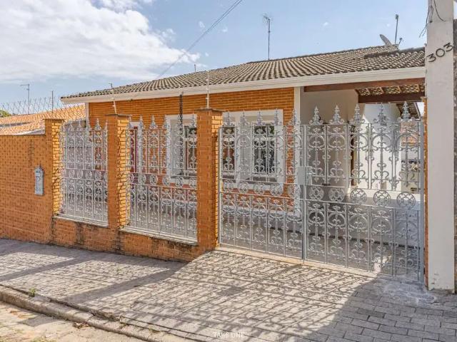 Casa / Sobrado para Locação em Itatiba/SP Vila Mutton 3 Quartos