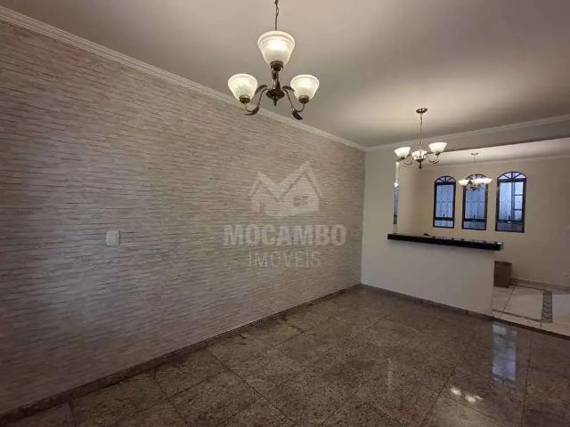 Casa / Sobrado para Locação em Itatiba/SP Vila Santa Clara 2 Quartos