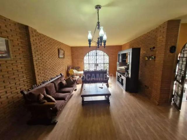 Casa / Sobrado para Locação em Itatiba/SP Vila Prudente de Moraes 4 Quartos